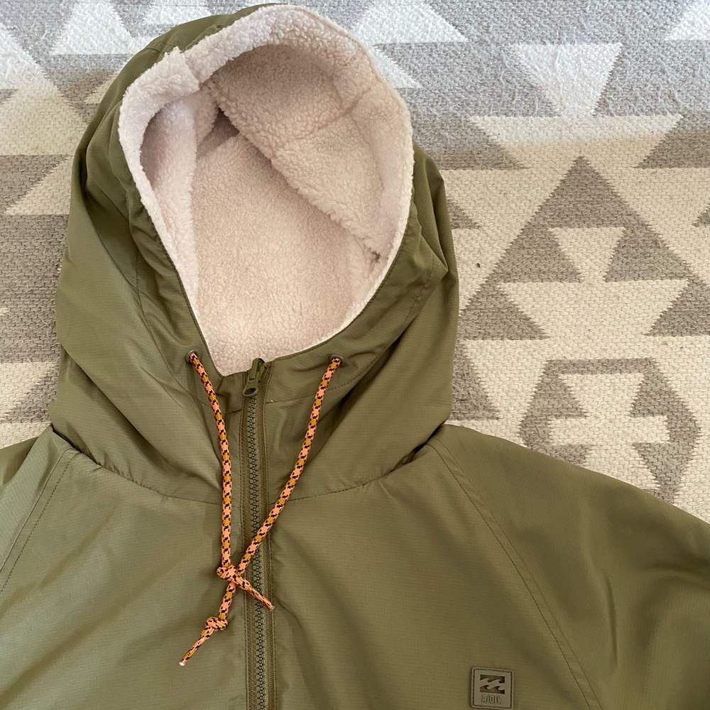 •BILLABONG- BOUNDARY REVERSIBLE FLEECE JACKET•